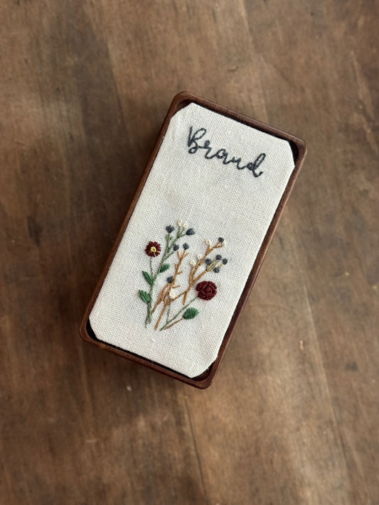 Hand embroidered floral walnut jewelry box with custom name – personalized wedding keepsake.